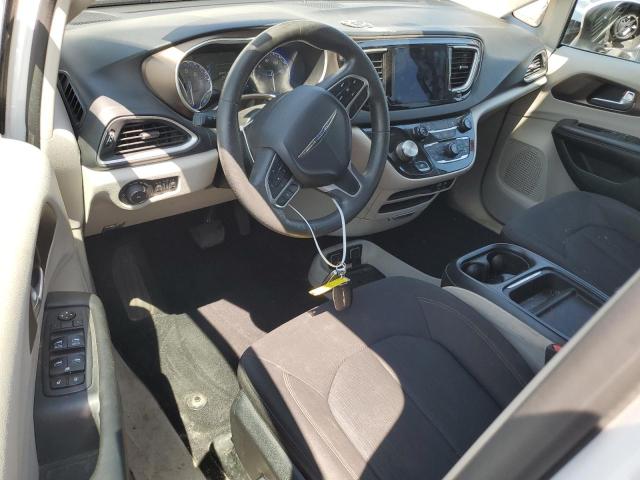 2C4RC1BG4HR768368 - 2017 CHRYSLER PACIFICA TOURING L WHITE photo 8