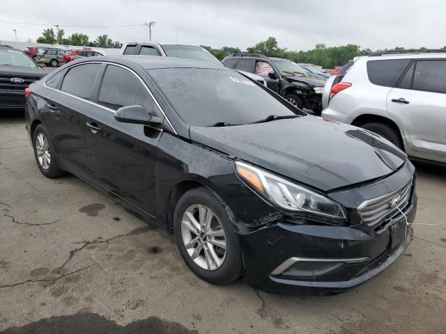 5NPE24AF6HH561747 - 2017 HYUNDAI SONATA SE BLACK photo 4