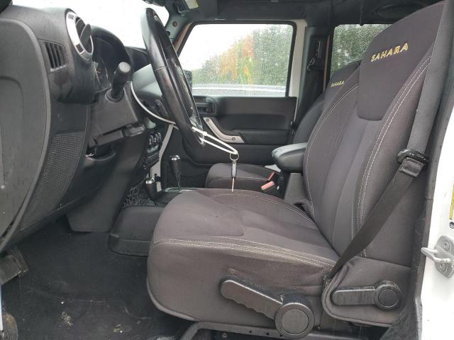 1C4HJWEG4DL562951 - 2013 JEEP WRANGLER U SAHARA 白色 照片 7