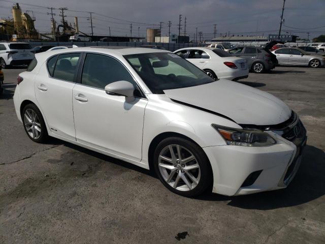 JTHKD5BH1G2268663 - 2016 LEXUS CT 200 WHITE photo 4