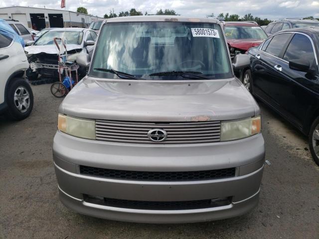 JTLKT324540163870 - 2004 TOYOTA SCION XB BEIGE photo 5