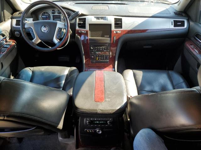 1GYS3HEF7BR181019 - 2011 CADILLAC ESCALADE ESV LUXURY BLACK photo 8