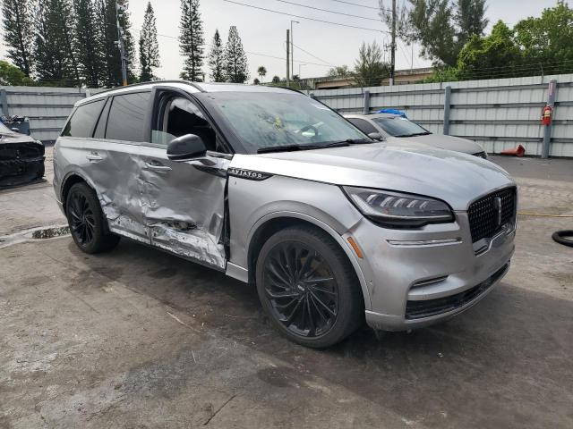 5LM5J7WCXPGL20322 - 2023 LINCOLN AVIATOR RESERVE Argent photo 4