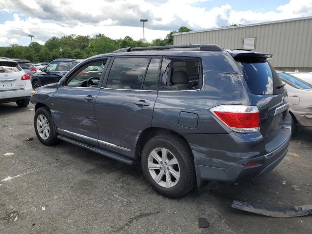 5TDBK3EHXDS235110 - 2013 TOYOTA HIGHLANDER BASE GRAY photo 2