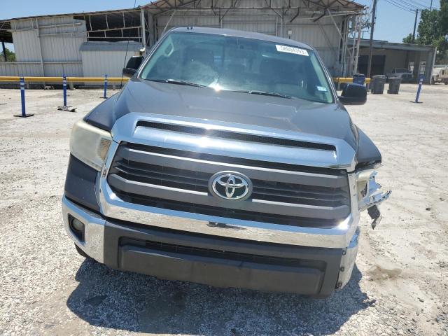 5TFRM5F14EX069829 - 2014 TOYOTA TUNDRA DOUBLE CAB SR/SR5 GRAY photo 5