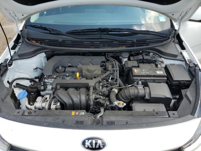 3KPA25AD9ME388453 - 2021 KIA RIO S WHITE photo 11