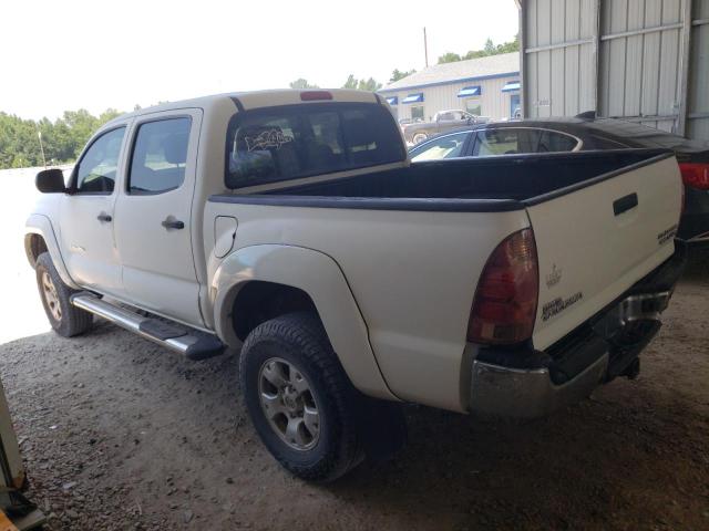 3TMJU62N56M027799 - 2006 TOYOTA TACOMA DOUBLE CAB PRERUNNER WHITE photo 2