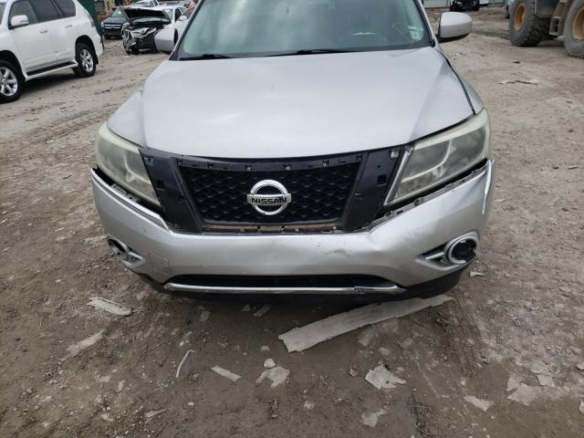 5N1AR2MN6EC712669 - 2014 NISSAN PATHFINDER S SILVER photo 9