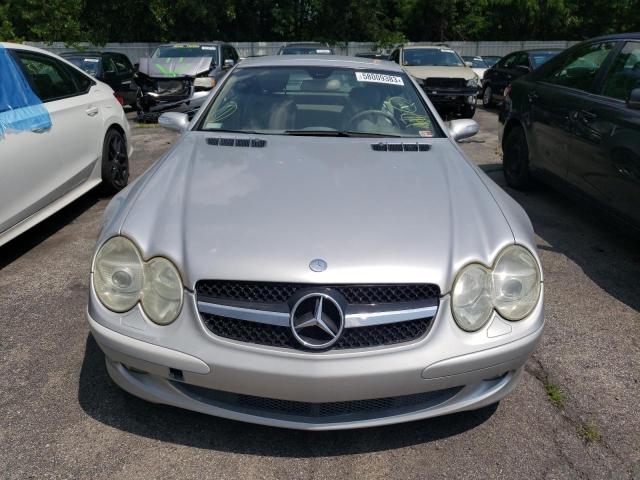 WDBSK75F95F102019 - 2005 MERCEDES-BENZ SL 500 SILVER photo 5