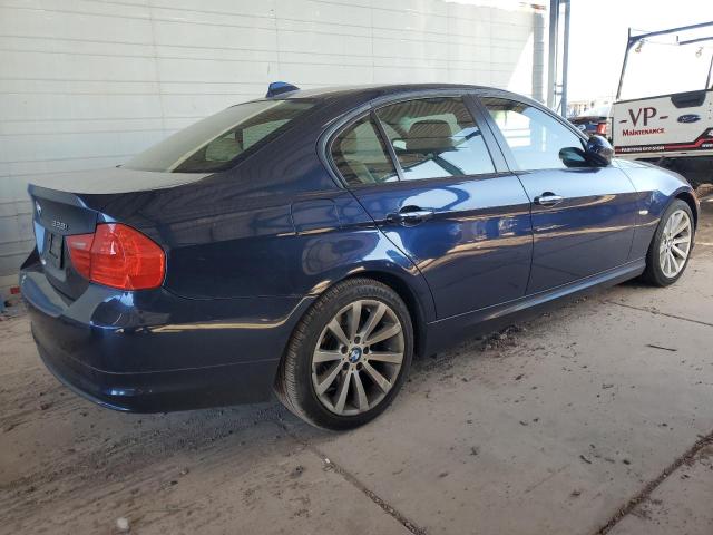 WBAPH5G5XBNM77379 - 2011 BMW 3 SERIES I SULEV BLUE photo 3