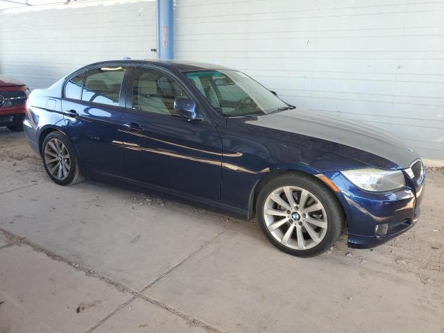 WBAPH5G5XBNM77379 - 2011 BMW 3 SERIES I SULEV BLUE photo 4