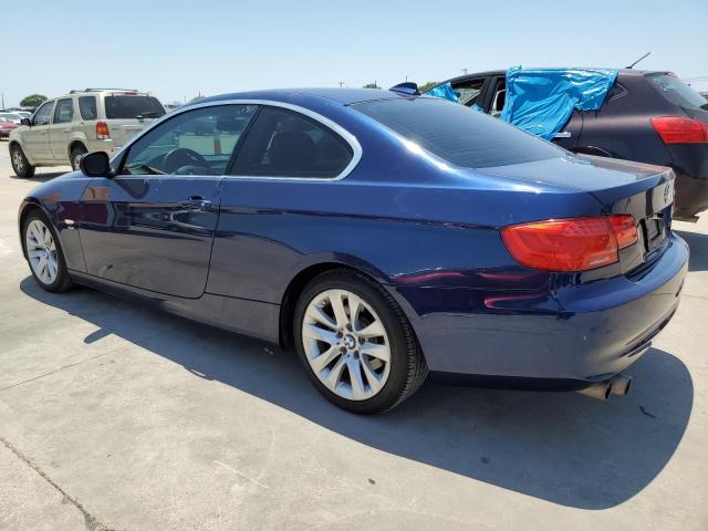 WBAKF5C55BE656189 - 2011 BMW 328 XI SULEV BLUE photo 2