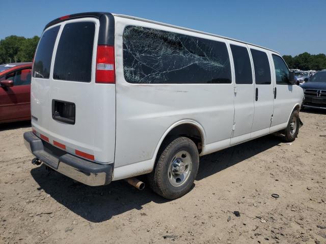 1GAZGPFG0H1342840 - 2017 CHEVROLET EXPRESS G3 LT WHITE photo 3