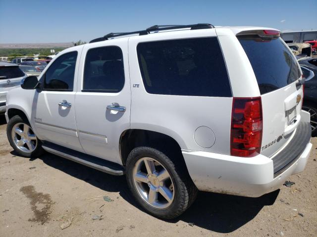 1GNSKCE00BR239146 - 2011 CHEVROLET TAHOE K1500 LTZ WHITE photo 2