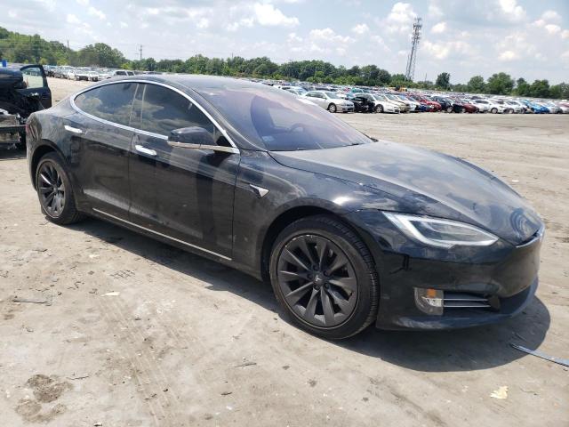 5YJSA1E2XLF360937 - 2020 TESLA MODEL S შავი ფოტო 4
