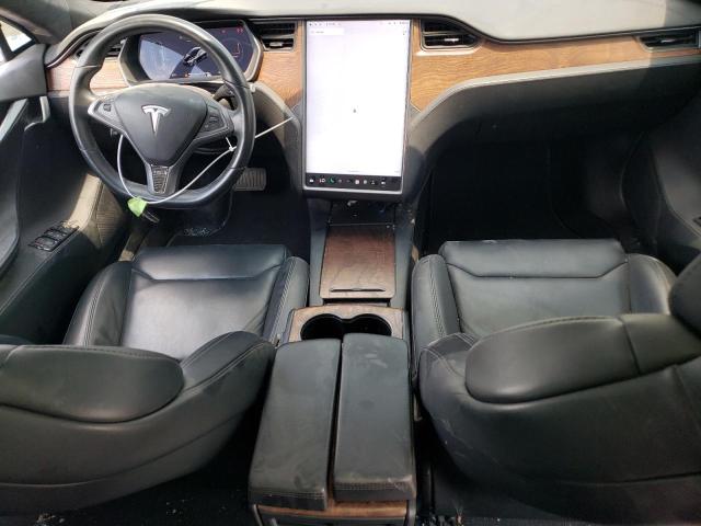 5YJSA1E2XLF360937 - 2020 TESLA MODEL S შავი ფოტო 8