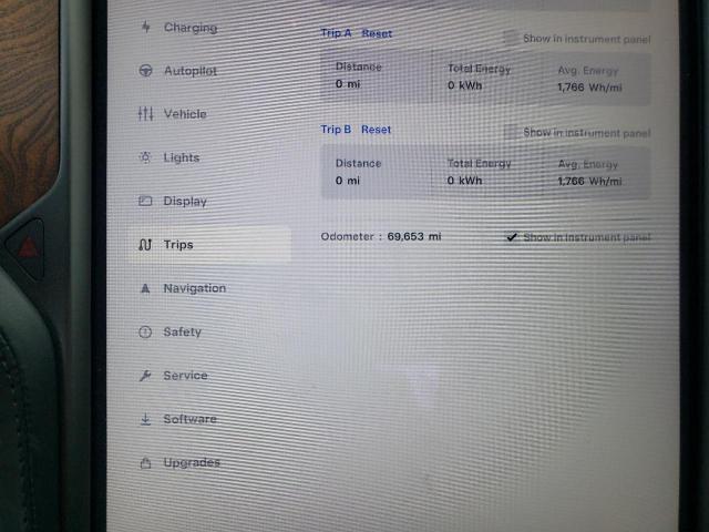 5YJSA1E2XLF360937 - 2020 TESLA MODEL S შავი ფოტო 9