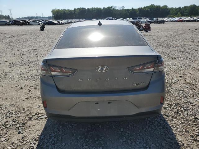 KMHE24L31JA082454 - 2018 HYUNDAI SONATA HYBRID GRAY photo 6