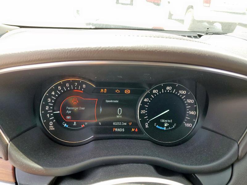 5LMCJ2C98JUL04650 - 2018 LINCOLN MKC SELECT BEIGE photo 9