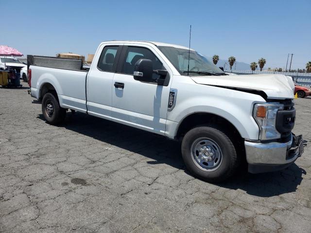 1FT7X2A61NEG41192 - 2022 FORD F250 SUPER DUTY WHITE photo 4