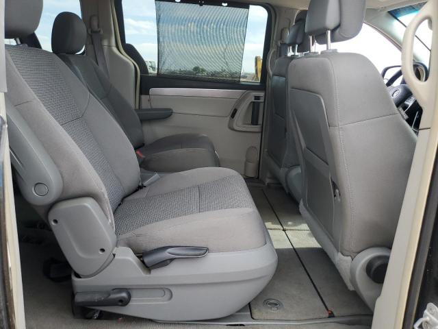 2V4RW4DGXBR670237 - 2011 VOLKSWAGEN ROUTAN S Սև լուսանկար 11