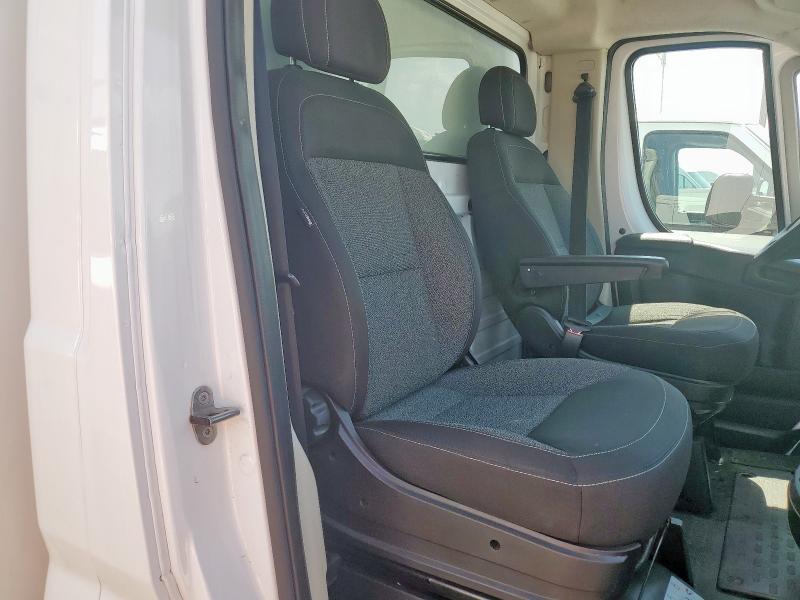 3C7WRVFGXJE114696 - 2018 RAM PROMASTER 3500 STANDARD Белый фото 11