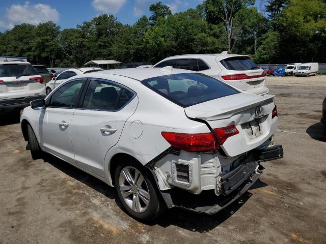 19VDE1F3XDE020093 - 2013 ACURA ILX 20 WHITE photo 2