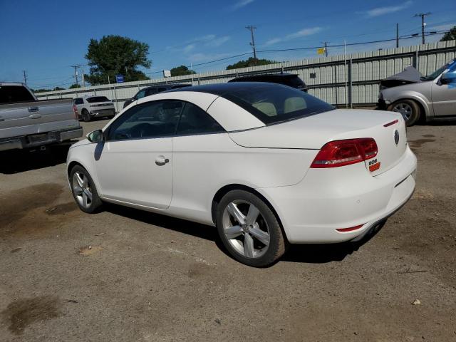 WVWFW7AH2CV013961 - 2012 VOLKSWAGEN EOS LUX WHITE photo 2