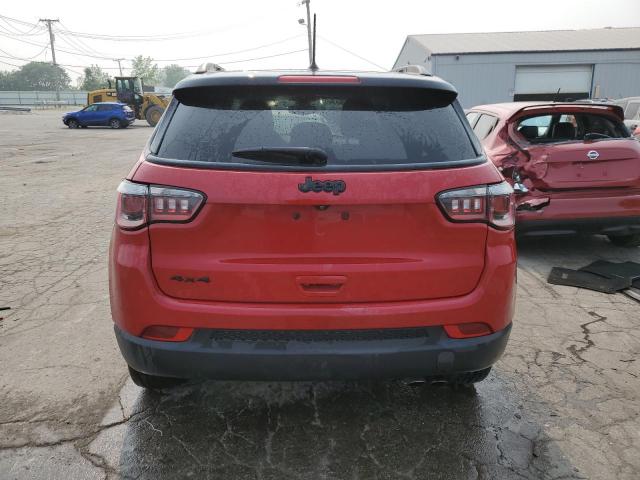 3C4NJDBB0JT394418 - 2018 JEEP COMPASS LATITUDE RED photo 6