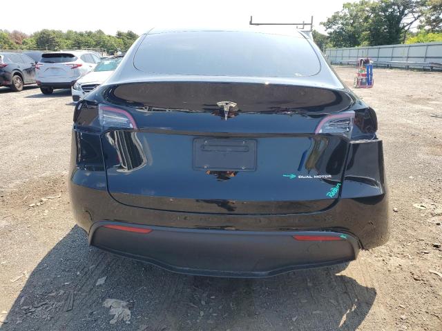 7SAYGDEE9PA108297 - 2023 TESLA MODEL Y GRAY photo 6