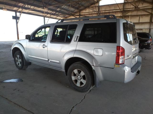 5N1AR18U75C767322 - 2005 NISSAN PATHFINDER LE 银色 照片 2