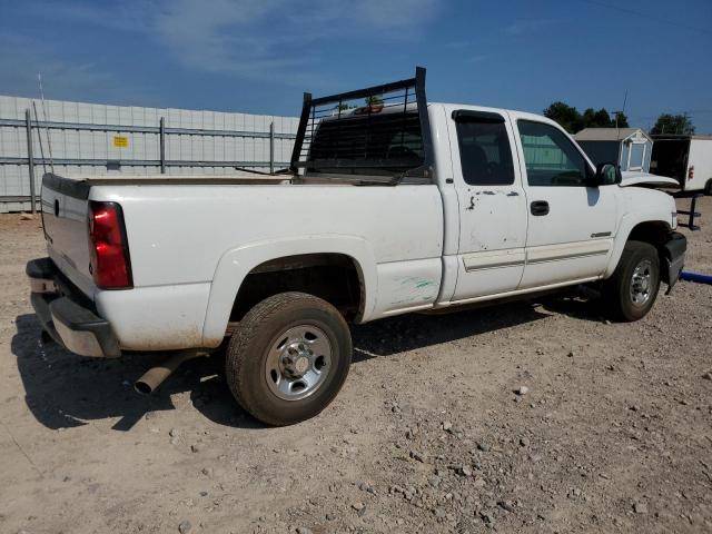 1GCHC29U76E271886 - 2006 CHEVROLET silverado C2500 HEAVY DUTY WHITE photo 3