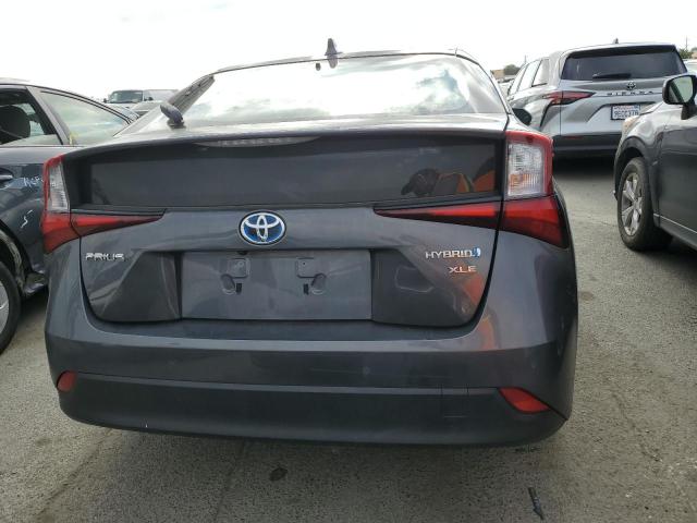 JTDKARFU4L3118978 - 2020 TOYOTA PRIUS L CHARCOAL photo 6