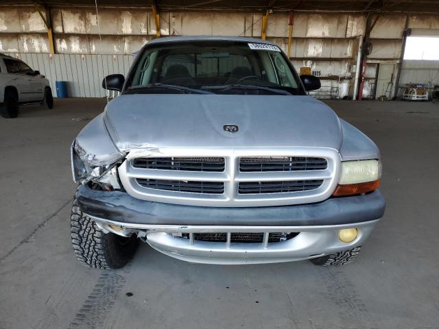 1B7HG38ZX2S663313 - 2002 DODGE DAKOTA QUAD SPORT WHITE photo 5