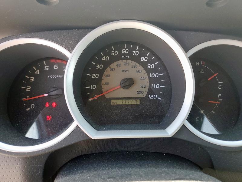 5TETU4GN0AZ743186 - 2010 TOYOTA TACOMA PRERUNNER ACCESS CAB SILVER photo 9