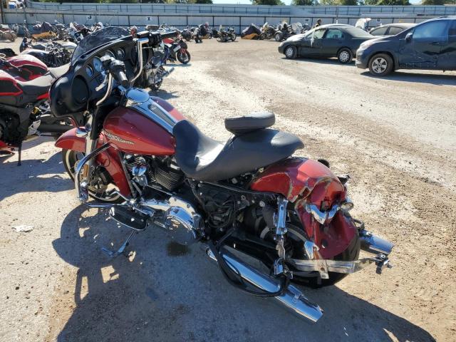 1HD1KBC13JB604242 - 2018 HARLEY-DAVIDSON FLHX STREET GLIDE RED photo 3