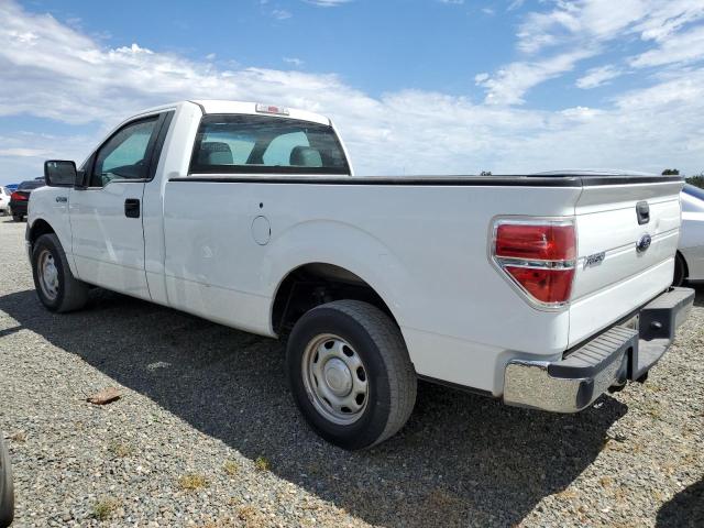 1FTMF1CM2DKF72895 - 2013 FORD F150 WHITE photo 2