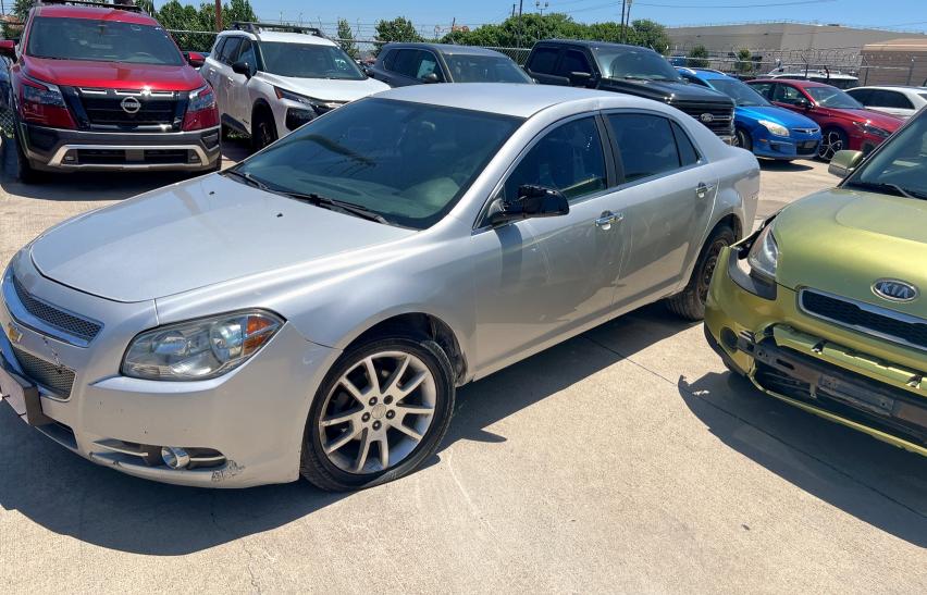 1G1ZE5EU8BF381090 - 2011 CHEVROLET MALIBU LTZ ვერცხლისფერი ფოტო 2