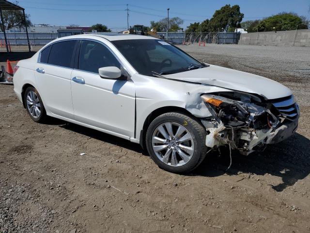 1HGCP3F8XBA011528 - 2011 HONDA ACCORD EXL WHITE photo 4