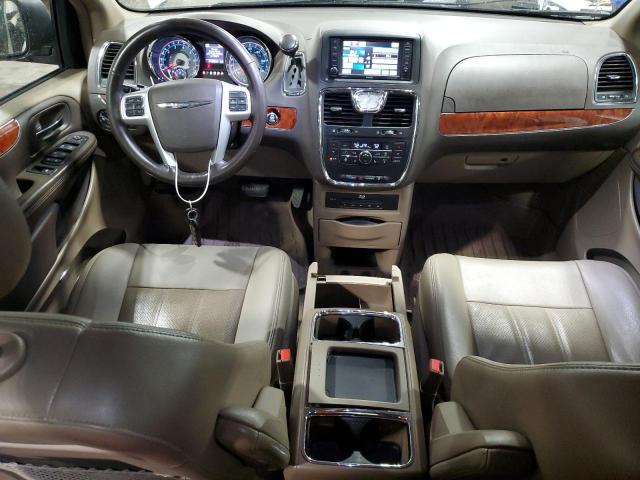 2C4RC1CGXFR520606 - 2015 CHRYSLER TOWN & COU TOURING L WHITE photo 8