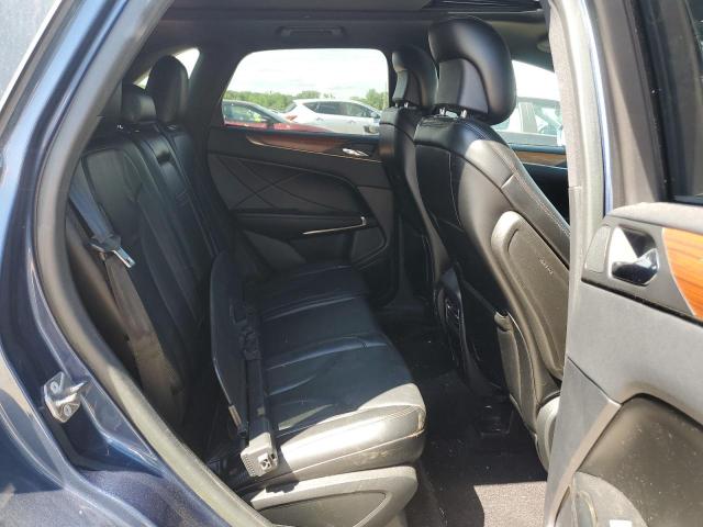 5LMCJ2D9XJUL29144 - 2018 LINCOLN MKC SELECT BLUE photo 11