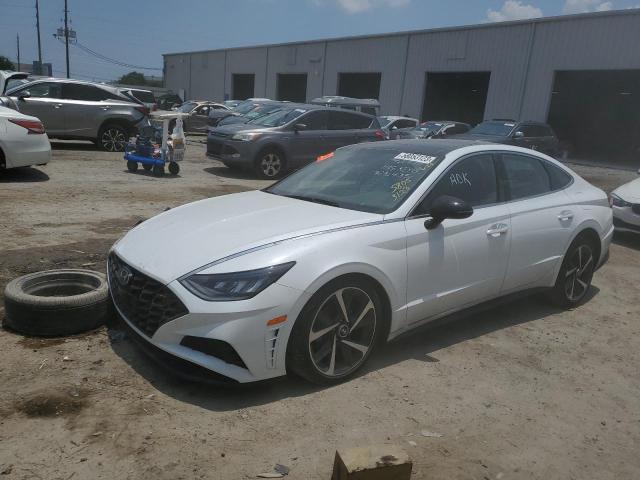 5NPEJ4J25MH124980 - 2021 HYUNDAI SONATA SEL PLUS WHITE photo 1