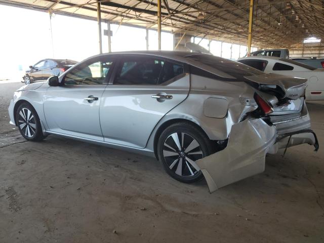 1N4BL4DV4MN367561 - 2021 NISSAN ALTIMA SV SILVER photo 2