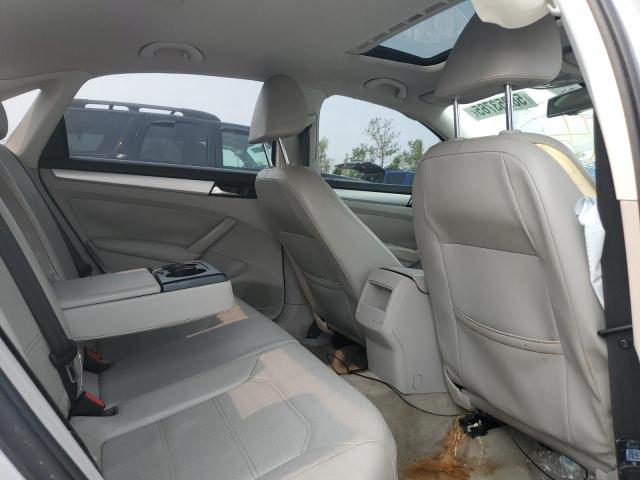 1VWBN7A38CC003501 - 2012 VOLKSWAGEN PASSAT SE SILVER photo 11