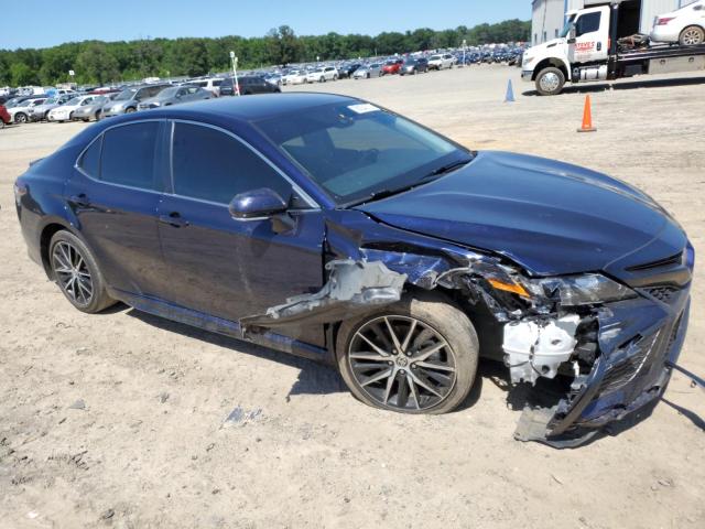 4T1G11AK3NU039730 - 2022 TOYOTA CAMRY SE BLUE photo 4