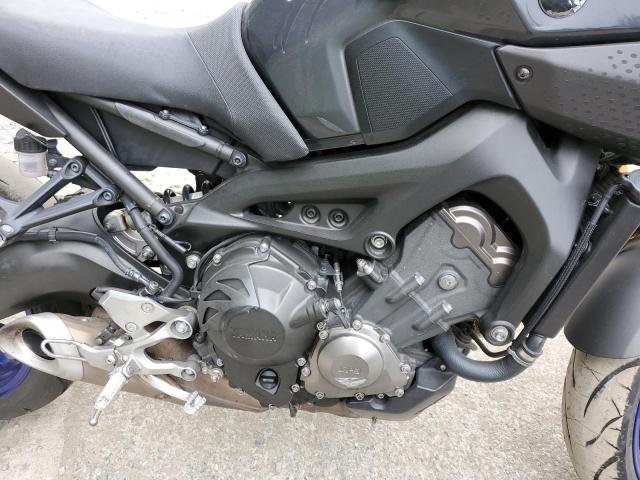 JYARN33Y3EA000518 - 2014 YAMAHA FZ09 C CHARCOAL photo 7