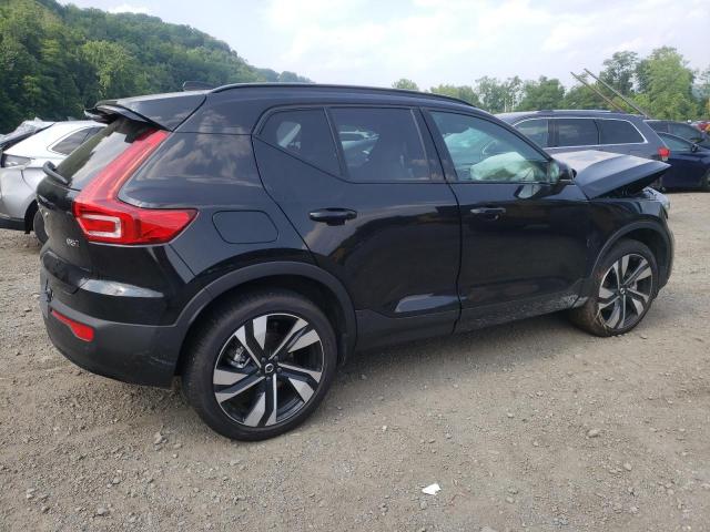 YV4L12UW6P2062180 - 2023 VOLVO XC40 PLUS BLACK photo 3