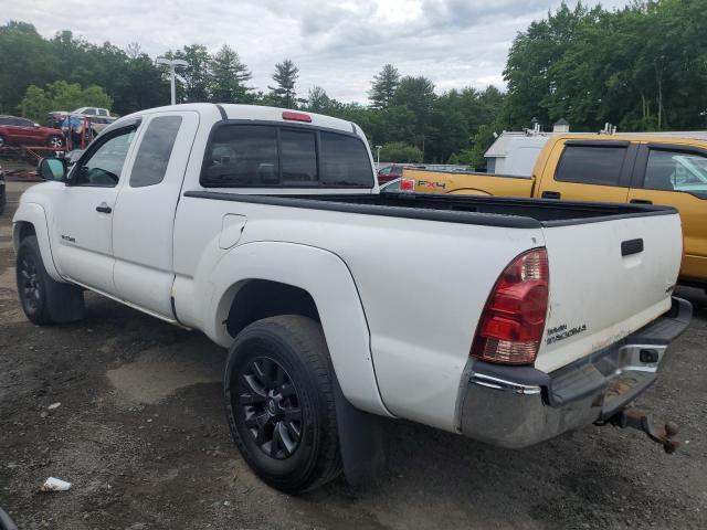 5TEUX42NX8Z529027 - 2008 TOYOTA TACOMA ACCESS CAB WHITE photo 2