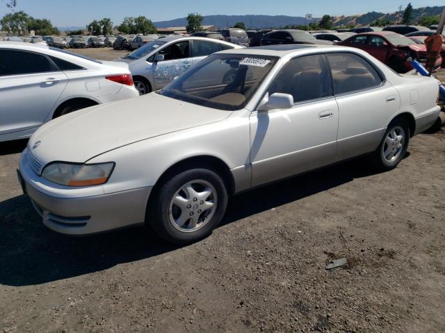 JT8GK13T2R0035932 - 1994 LEXUS ES 300 WHITE photo 1