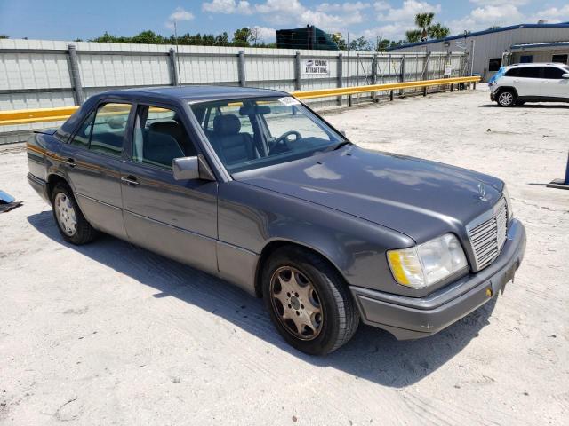 WDBEA32E0SC212359 - 1995 MERCEDES-BENZ E320 320 BASE GRAY photo 4